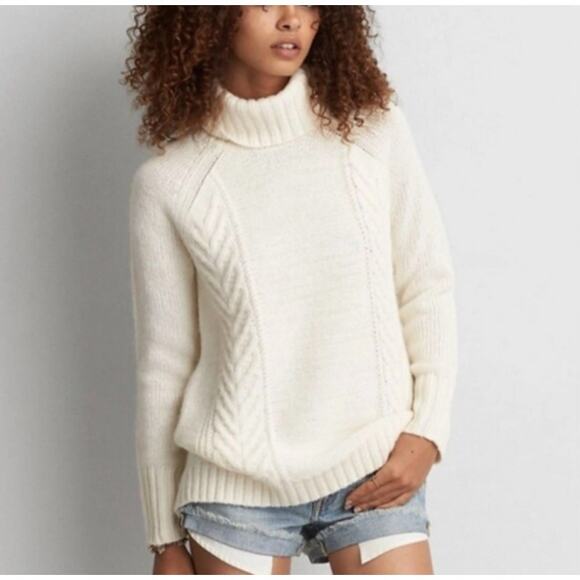 American Eagle AE Wool Blend Turtleneck Fishermancore Cream Sweater Women Medium - Picture 7 of 7